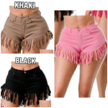 Load image into Gallery viewer, Fringes Daisy Dukes
